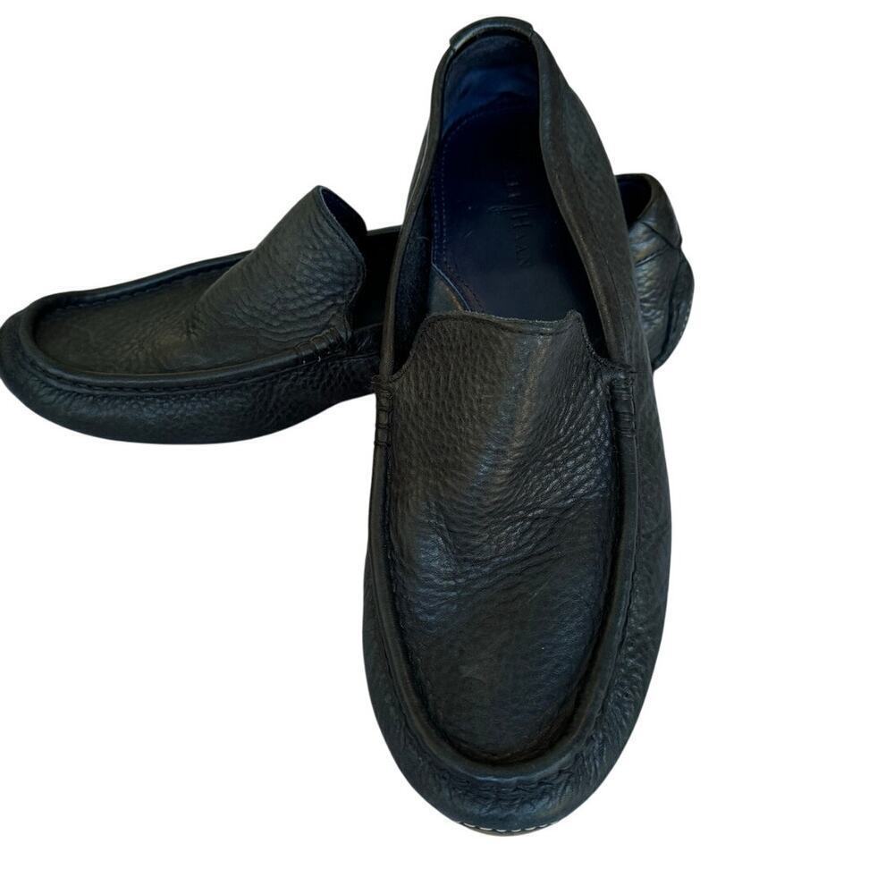 COLE HAAN Men's Black leather shoes, size 10. Loafers/Driving Mocs